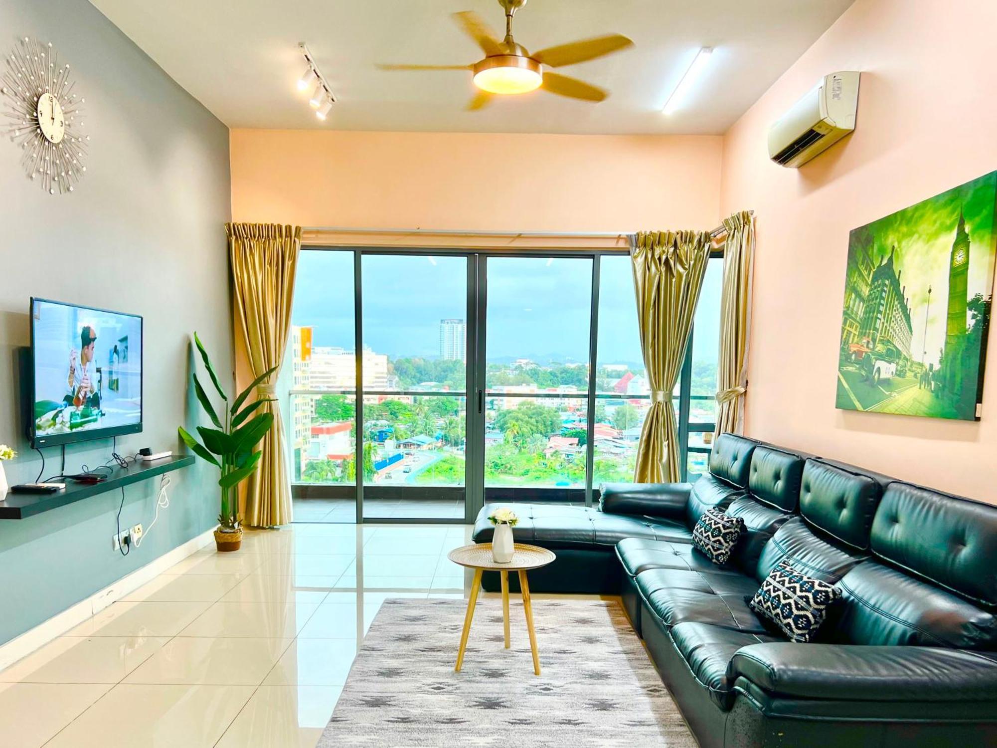 Capital O 90987 The Loft Residences Homestay @ Imago Shopping Mall 2 Kampong Sembulan Exteriör bild
